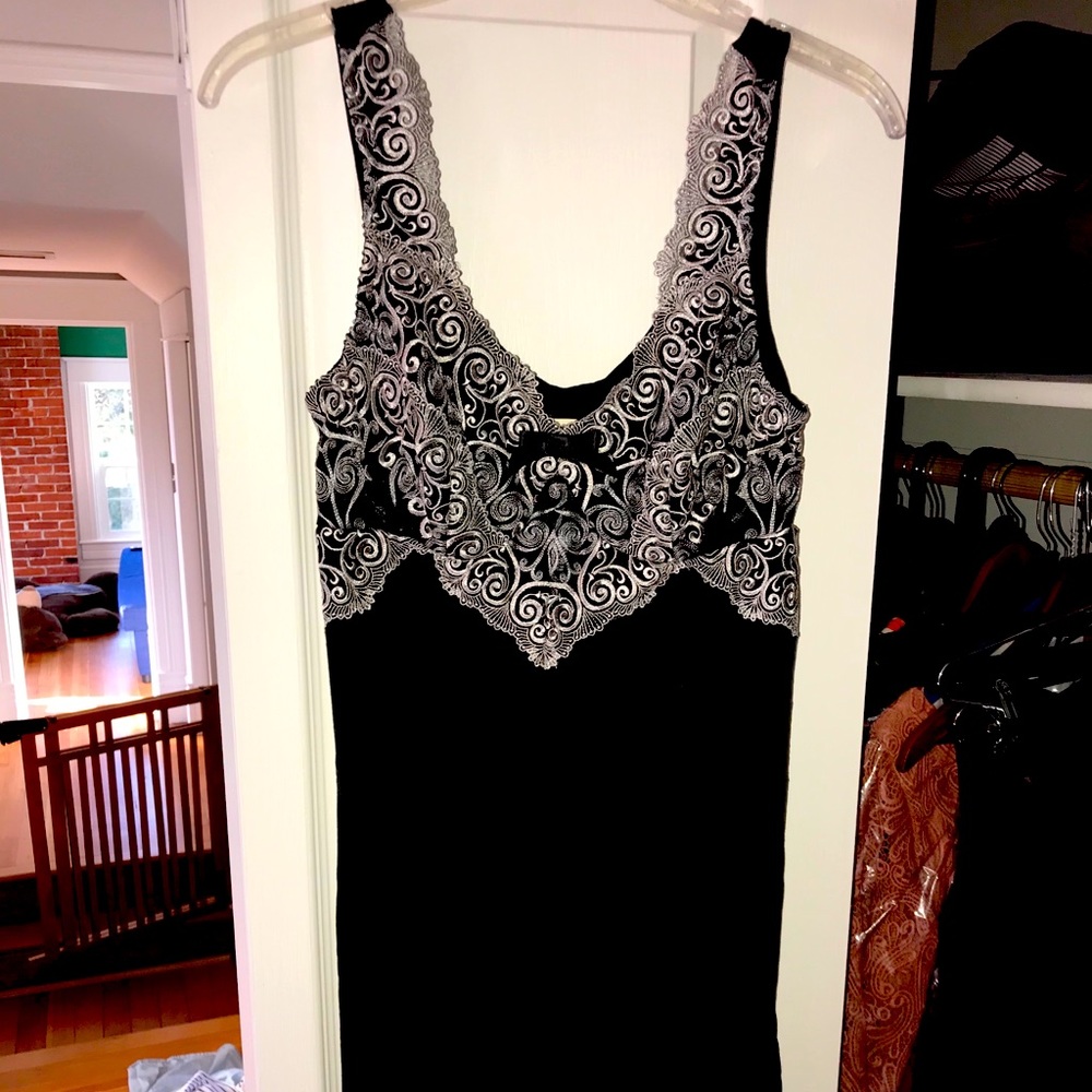 Soma black and silver nightgown, Small